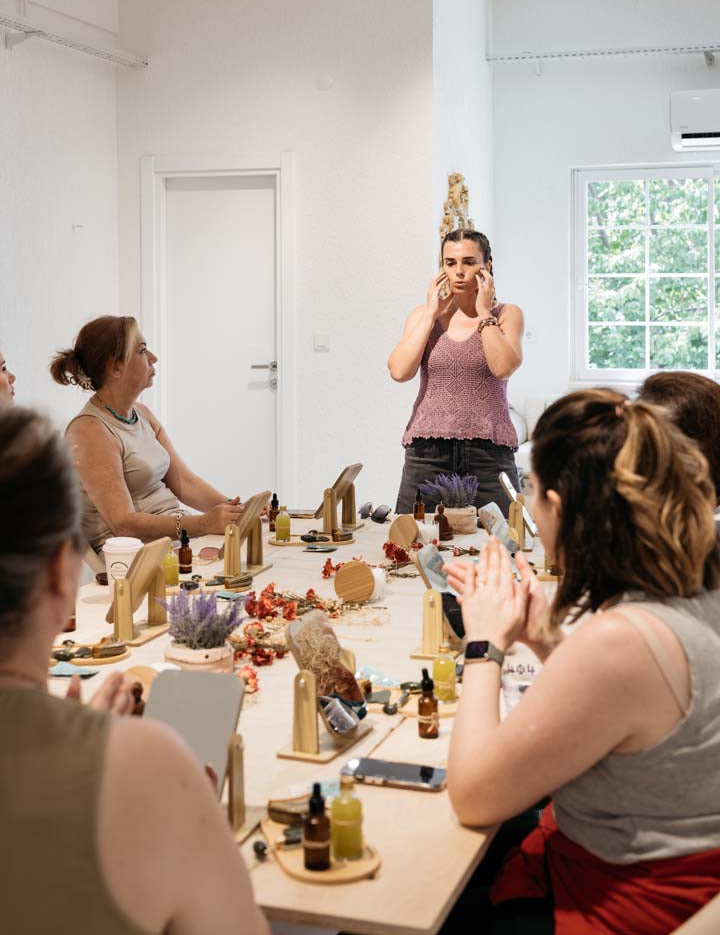 Verditer Beauty - Yüz Yoga Atölyesi
