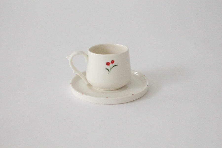 Fine Flower-Elegant Noktalı Beyaz Kahve Fincan & Tabağı
