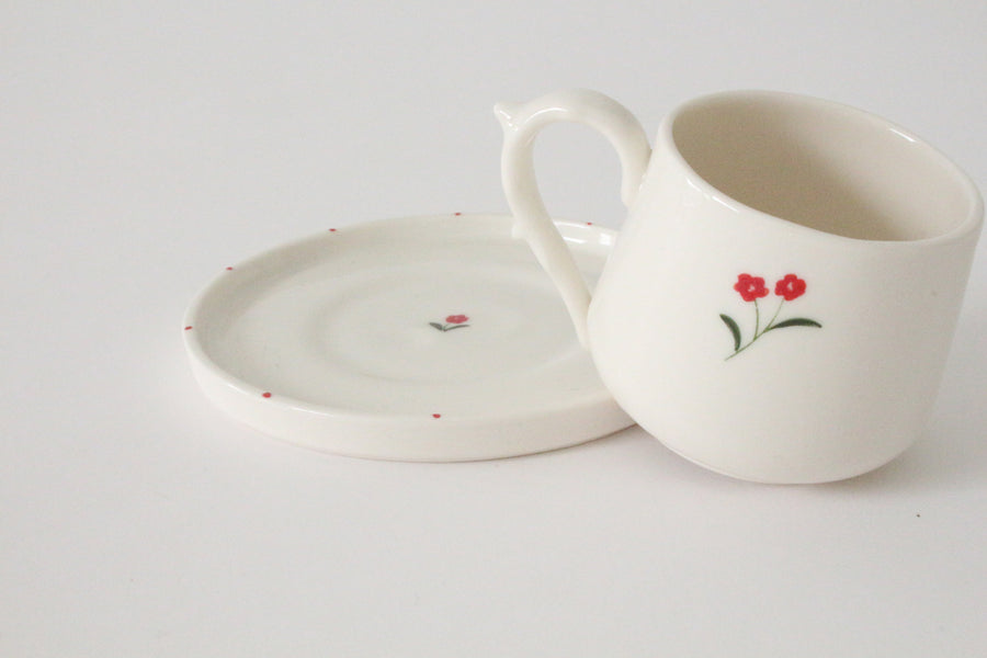 Fine Flower-Elegant Noktalı Beyaz Kahve Fincan & Tabağı