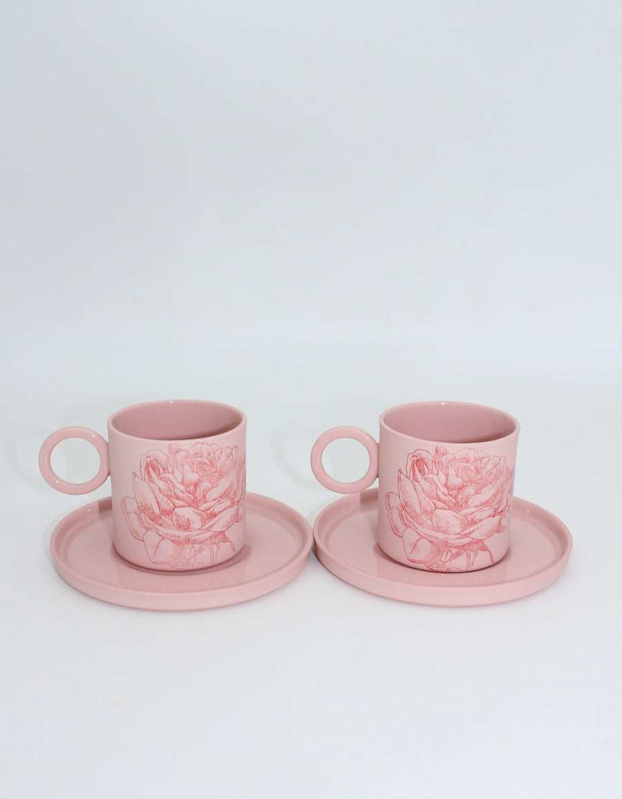 Mia Pembe Kırmızı Çiçekli Porselen Fincan ve Tabağı