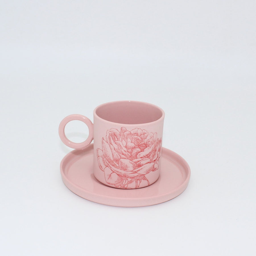 Mia Pembe Kırmızı Çiçekli Porselen Fincan ve Tabağı
